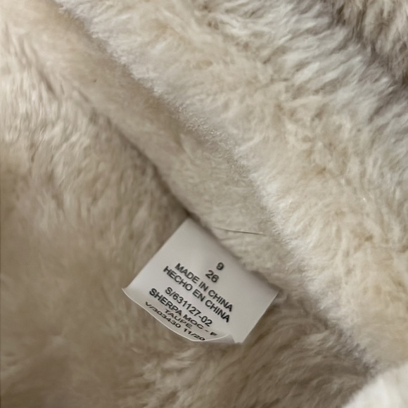 Old Navy Moccasin Slippers - Picture 5 of 7